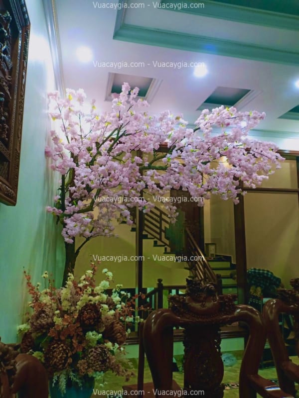 Cây hoa anh đào giả trang trí phòng khách